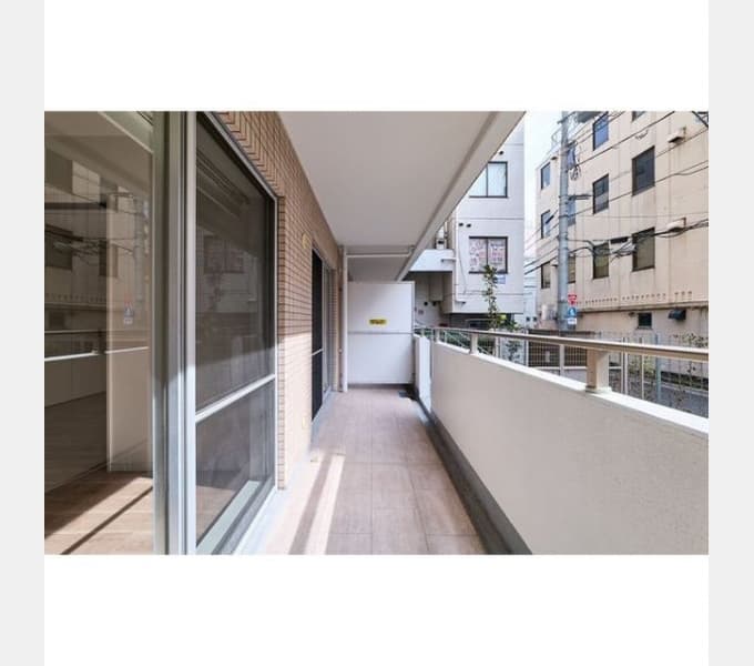 Room image 14