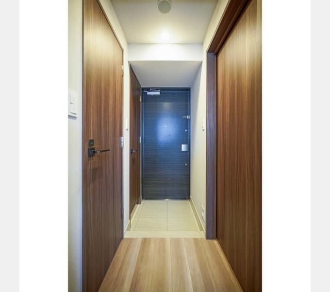 Room image 11