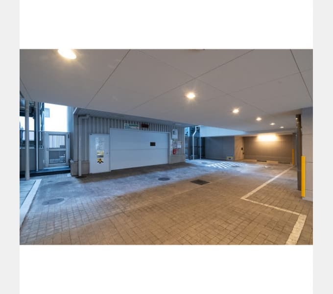 Room image 12
