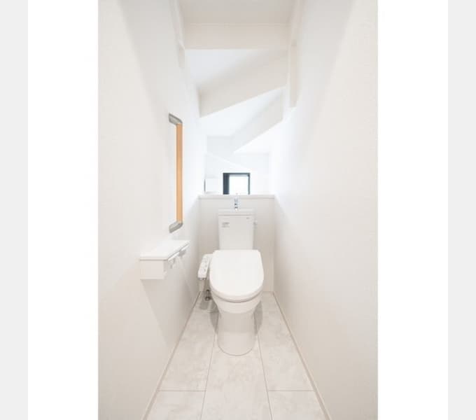 Room image 12