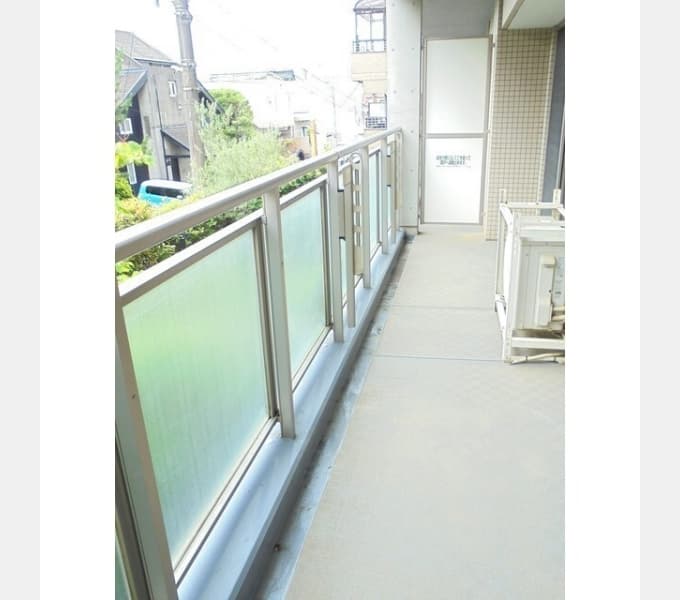 Room image 10