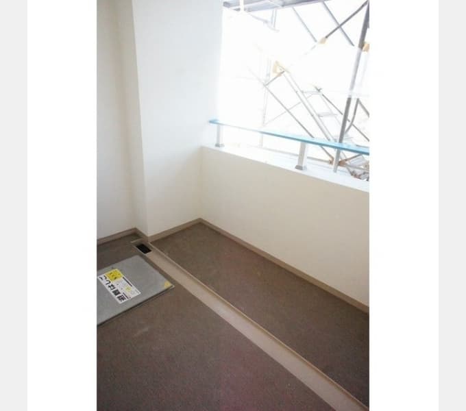 Room image 10