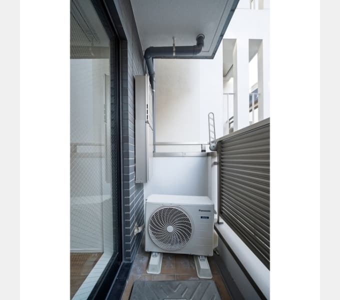 Room image 10