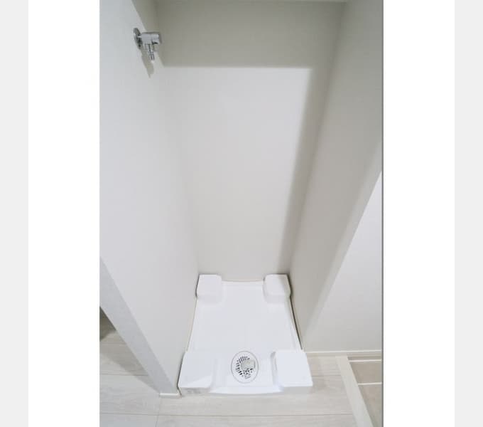 Room image 13