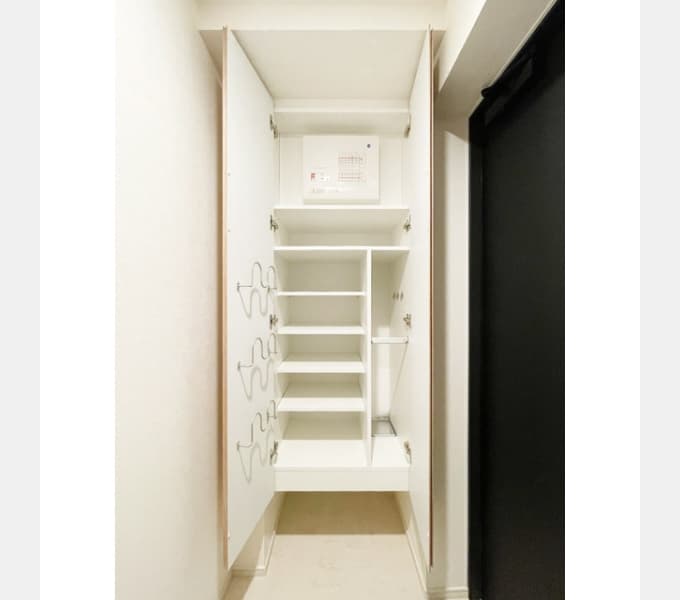Room image 14