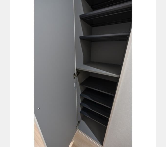 Room image 13
