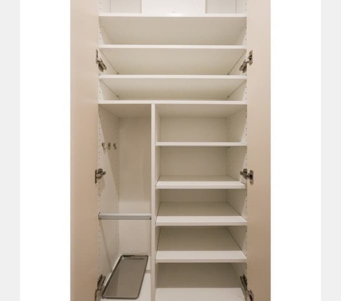 Room image 15
