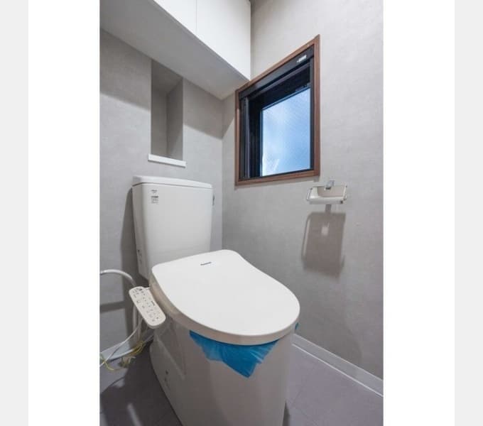 Room image 8
