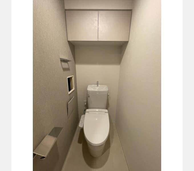 Room image 8