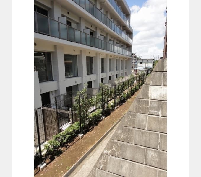 Main exterior of Stylio Myorenji Temple