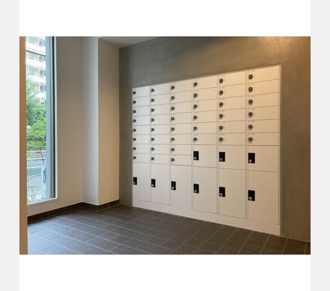 Room image 11