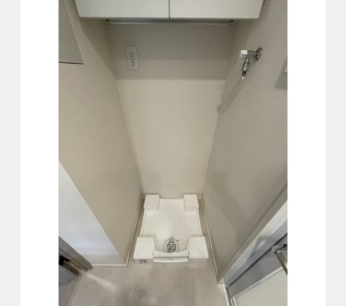 Room image 15
