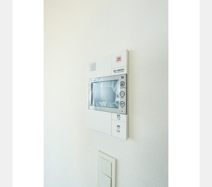 Room image 11
