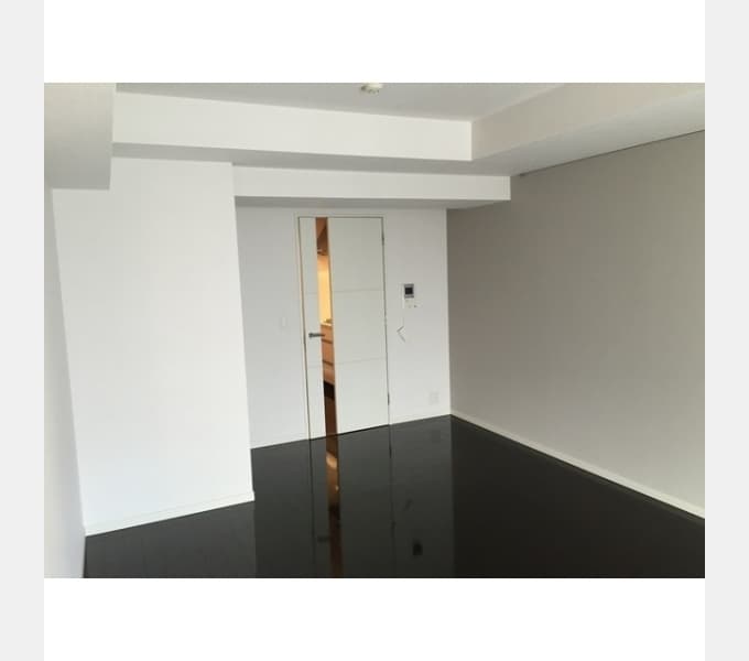 Room image 15