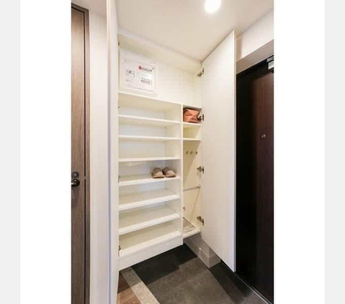 Room image 15