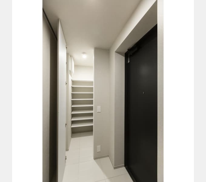 Room image 10