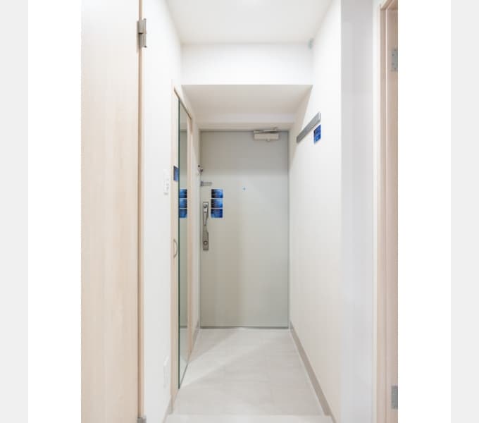 Room image 10