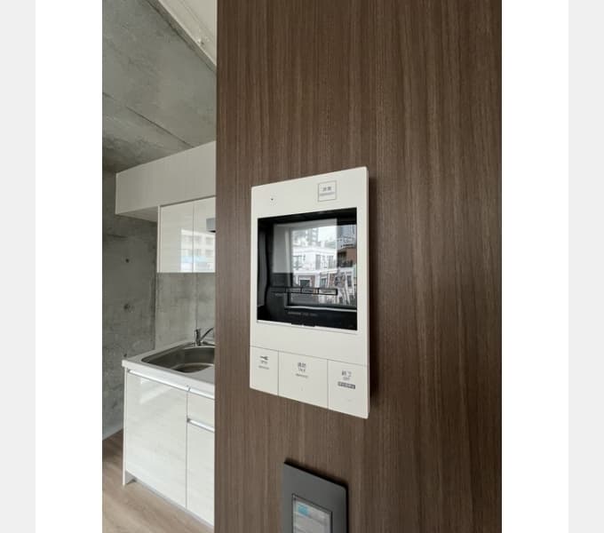Room image 11