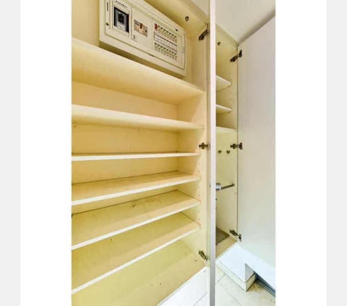 Room image 10