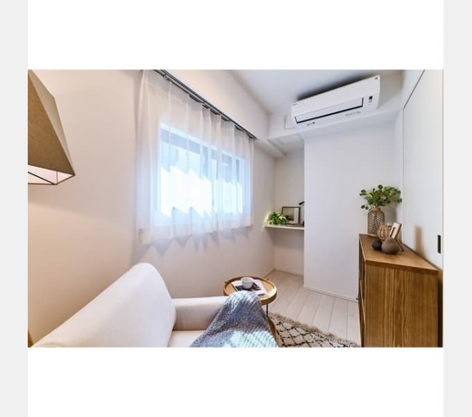 Room image 10