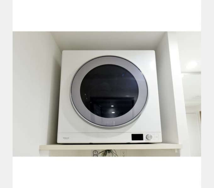 Room image 11