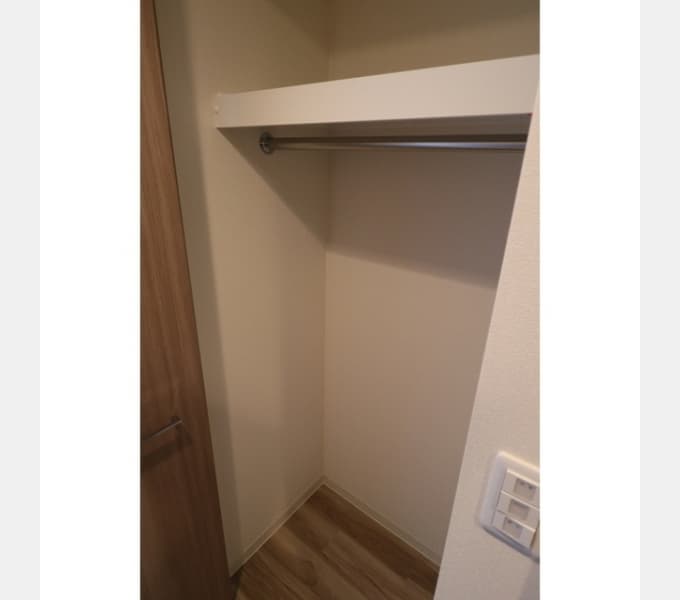 Room image 16