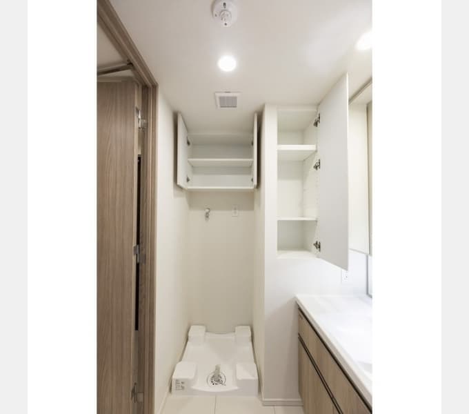 Room image 14