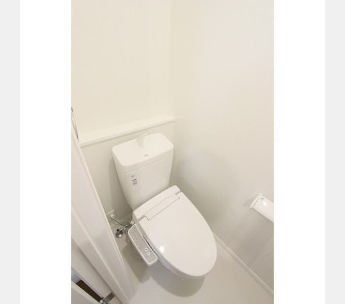 Room image 8