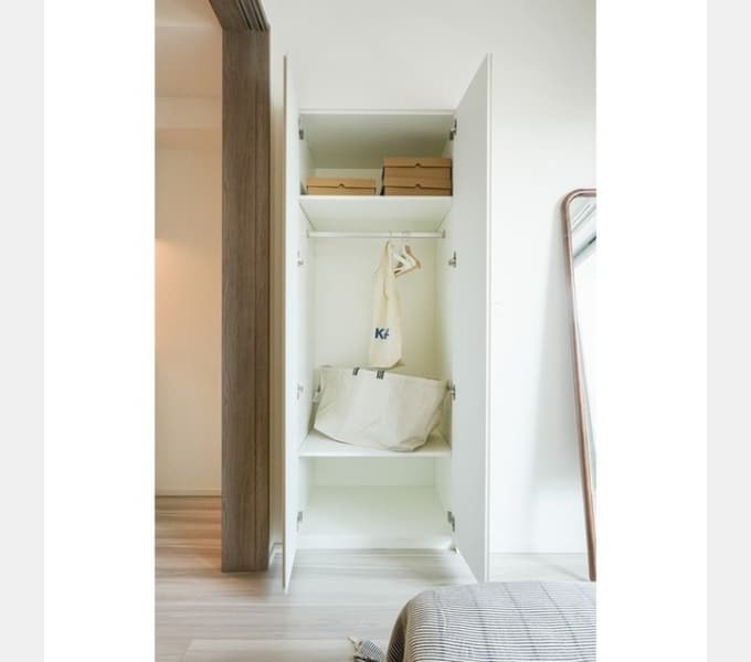 Room image 8