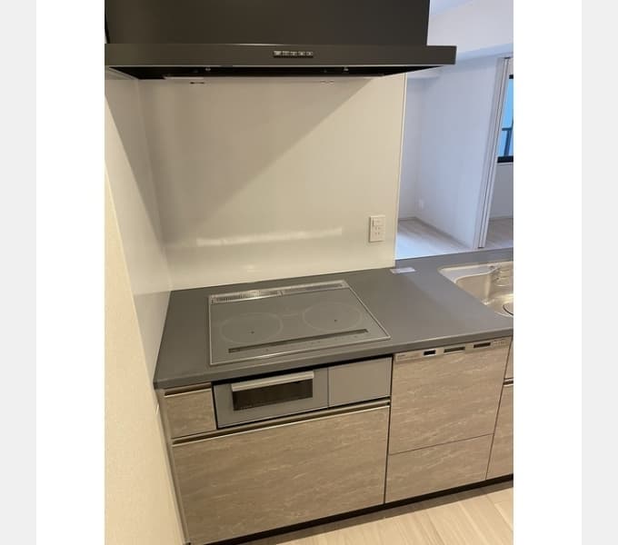 Room image 11