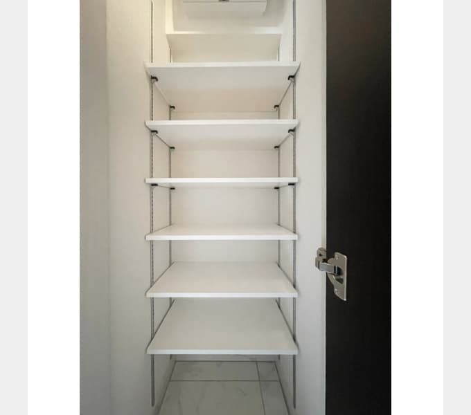 Room image 13