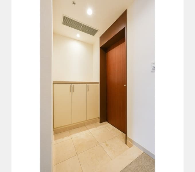 Room image 14