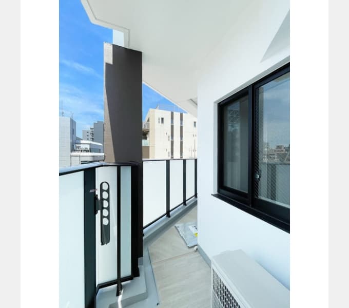 Room image 10
