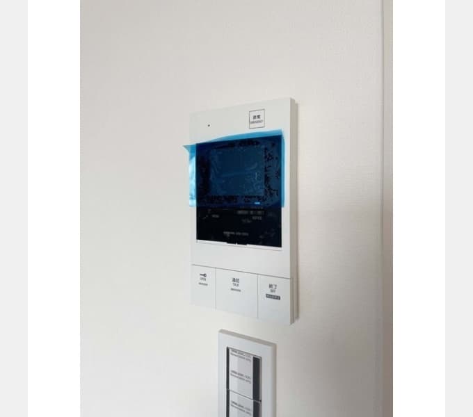 Room image 11