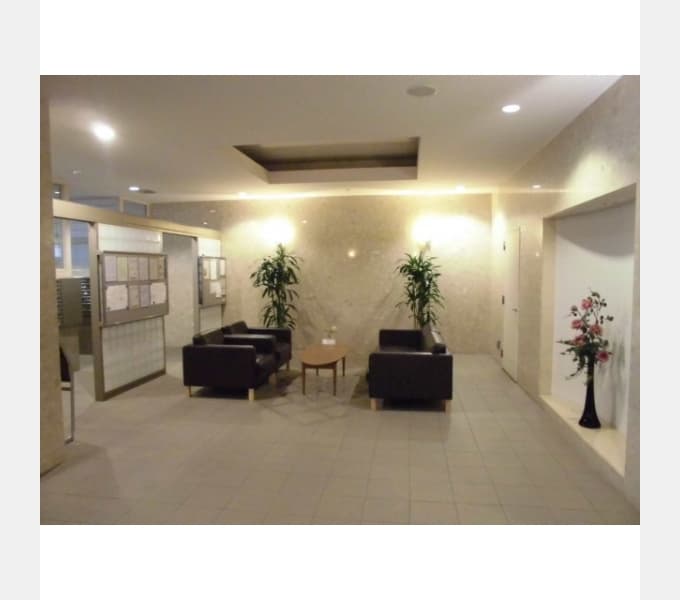 Preview interior of Lions Station Tower Kitakoshigaya