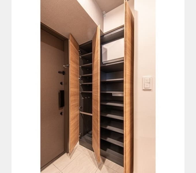 Room image 13