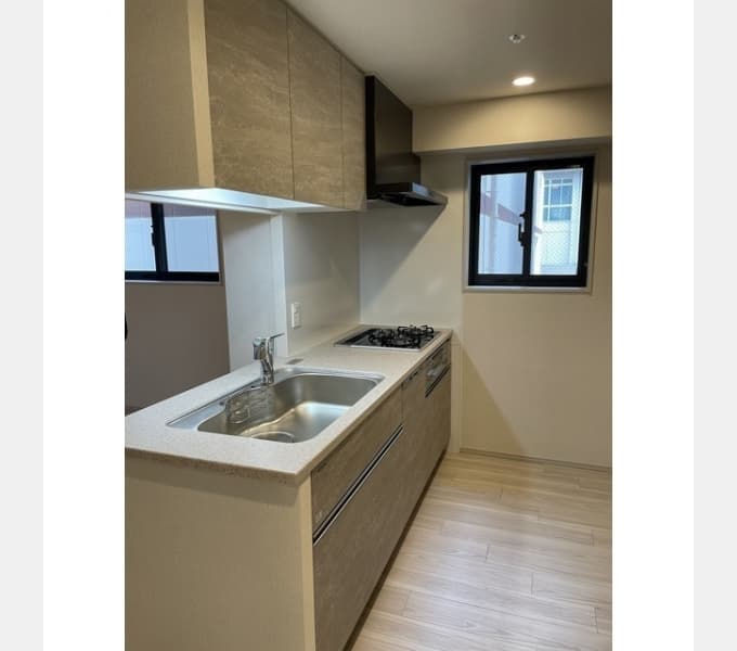 Room image 12