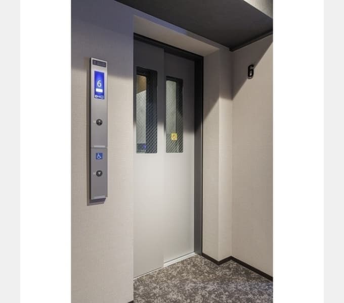 Room image 16