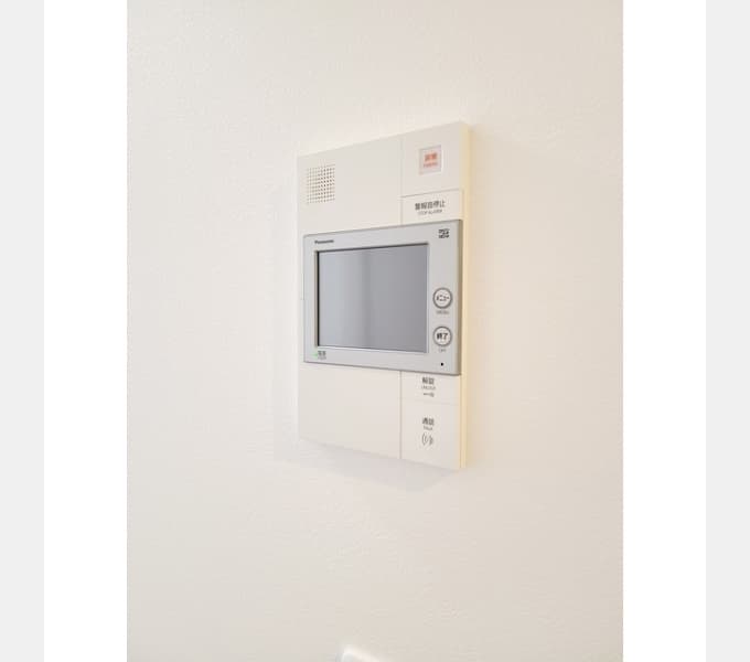 Room image 12