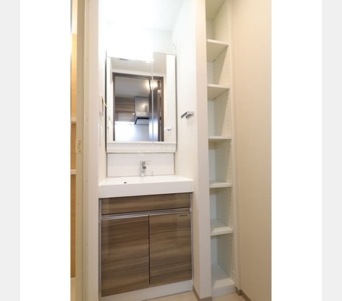 Room image 15