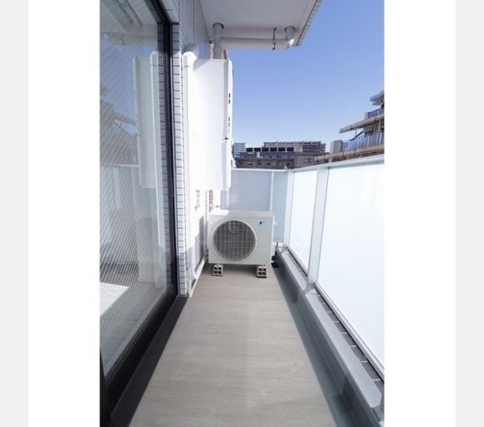 Room image 10