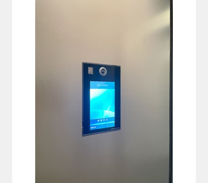 Room image 16