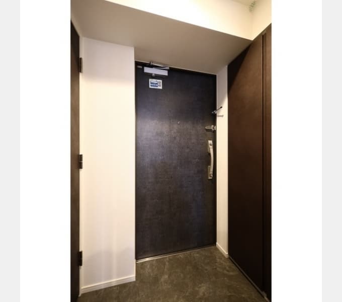 Room image 13