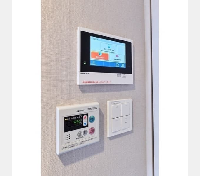 Room image 12