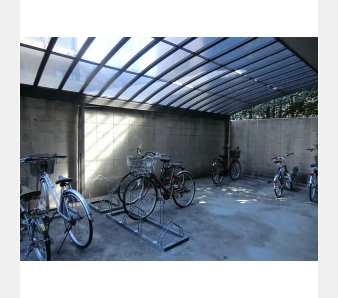 Room image 13