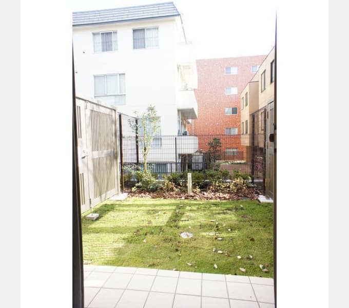 Room image 10