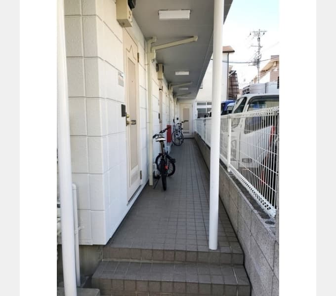 Room image 10