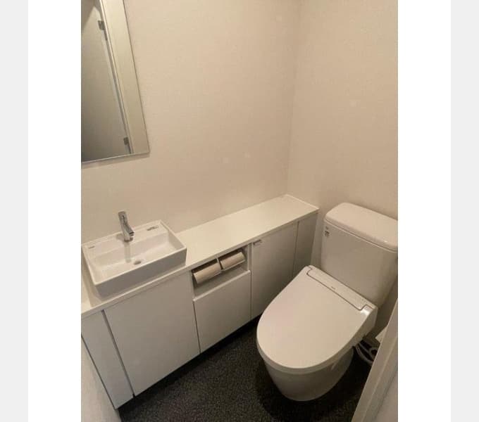 Room image 15