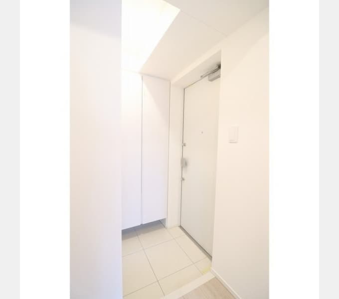 Room image 11