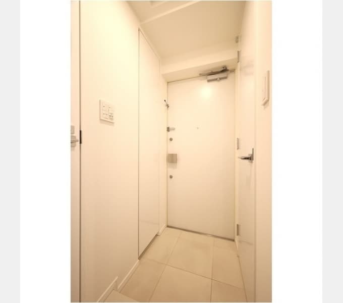 Room image 12